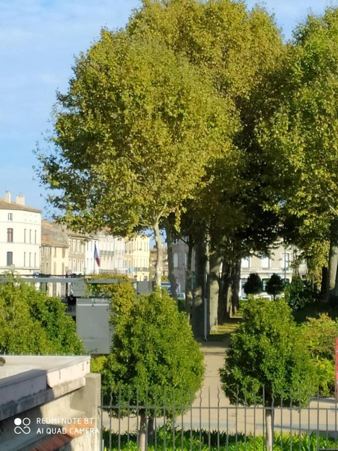 Le Selamat, Logis Xxl Au Calme Avec Terrasse Carcassonne Exterior foto